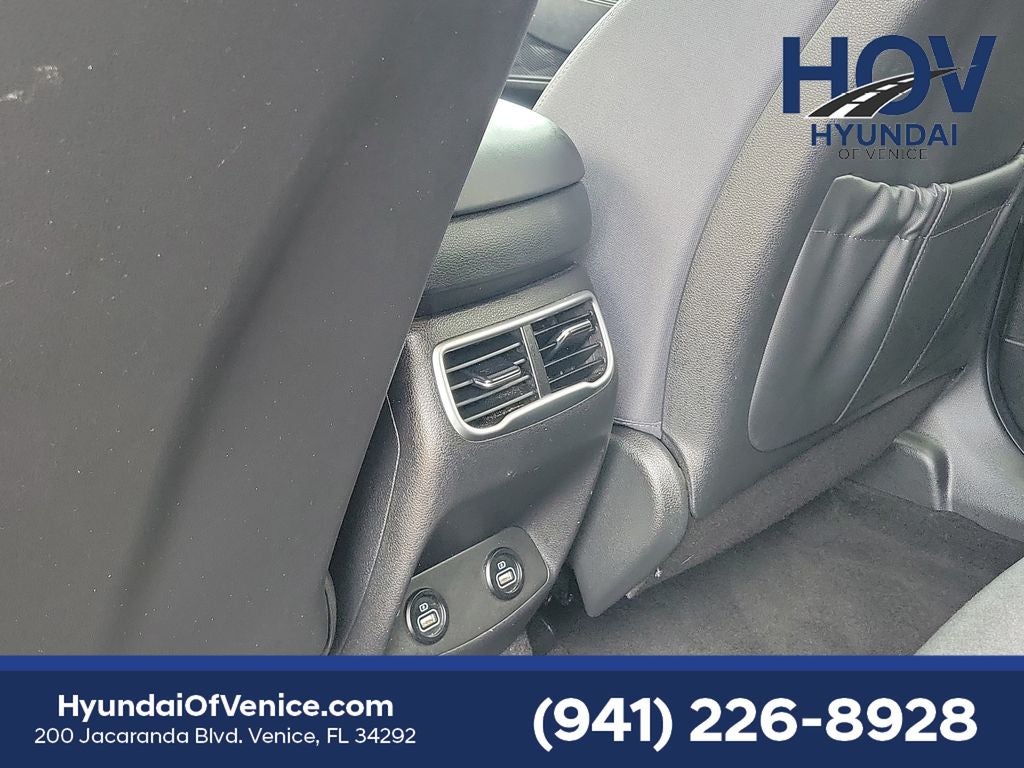 2023 Hyundai SANTA FE SE