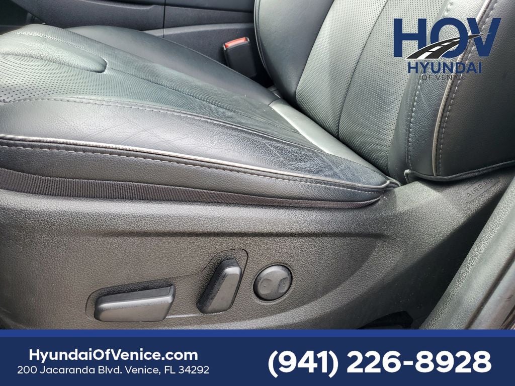 2022 Hyundai SANTA FE SEL Premium