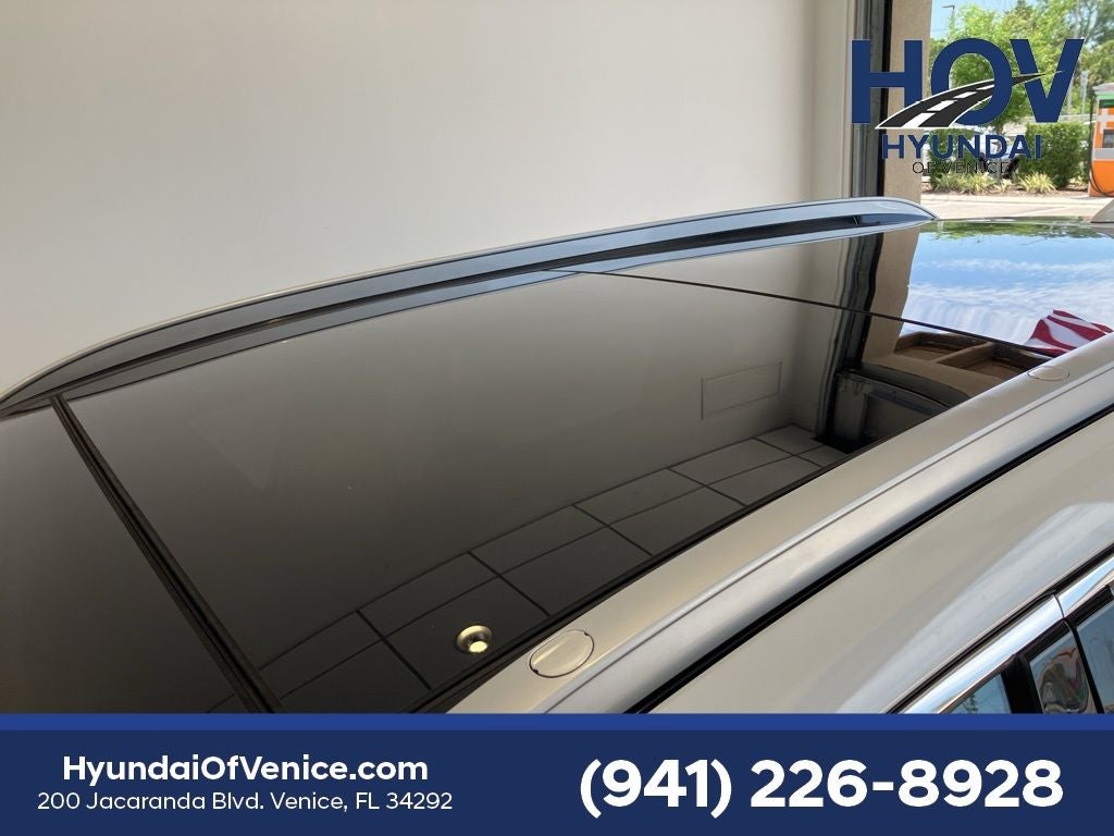 2021 Hyundai SANTA FE SEL Convenience + Premium Package