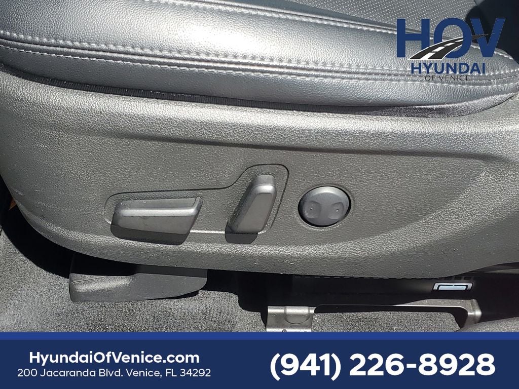 2023 Hyundai SANTA FE HYBRID SEL Premium