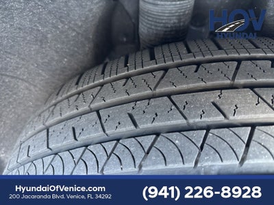 2023 Hyundai SANTA FE HYBRID SEL Premium