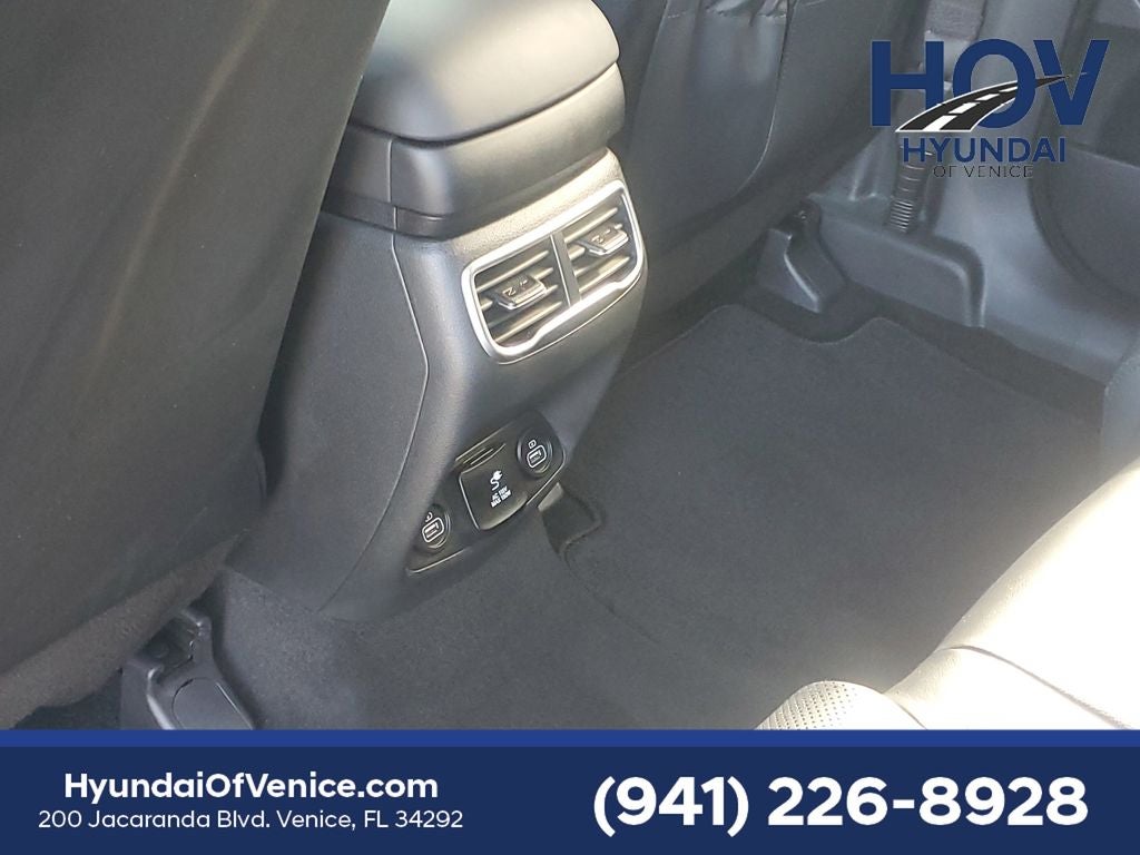 2021 Hyundai SANTA FE Limited