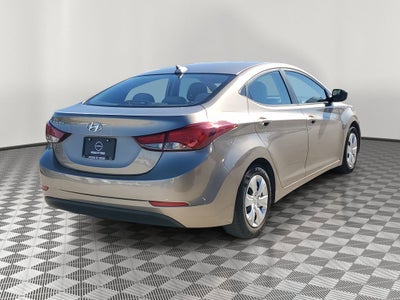 2016 Hyundai ELANTRA SE