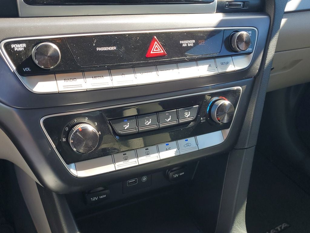 2019 Hyundai SONATA SE