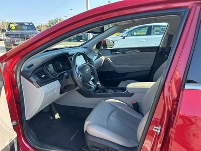 2018 Hyundai SONATA Limited