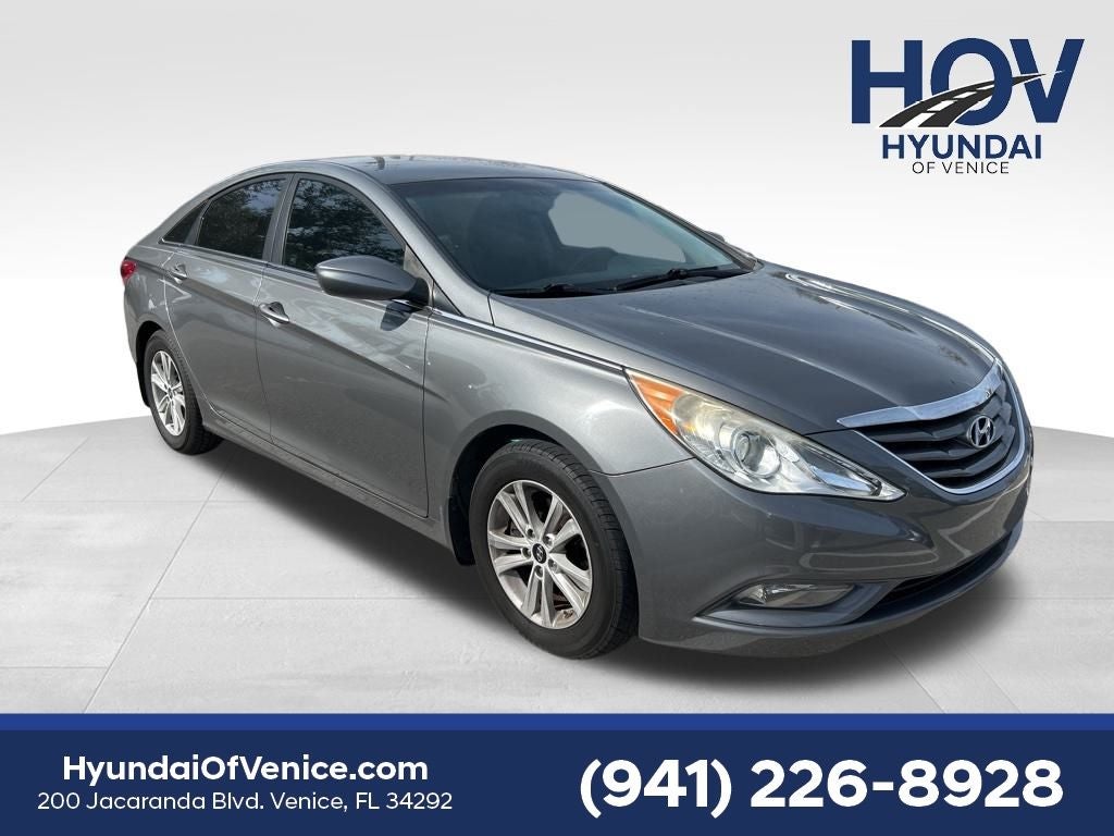2013 Hyundai SONATA GLS