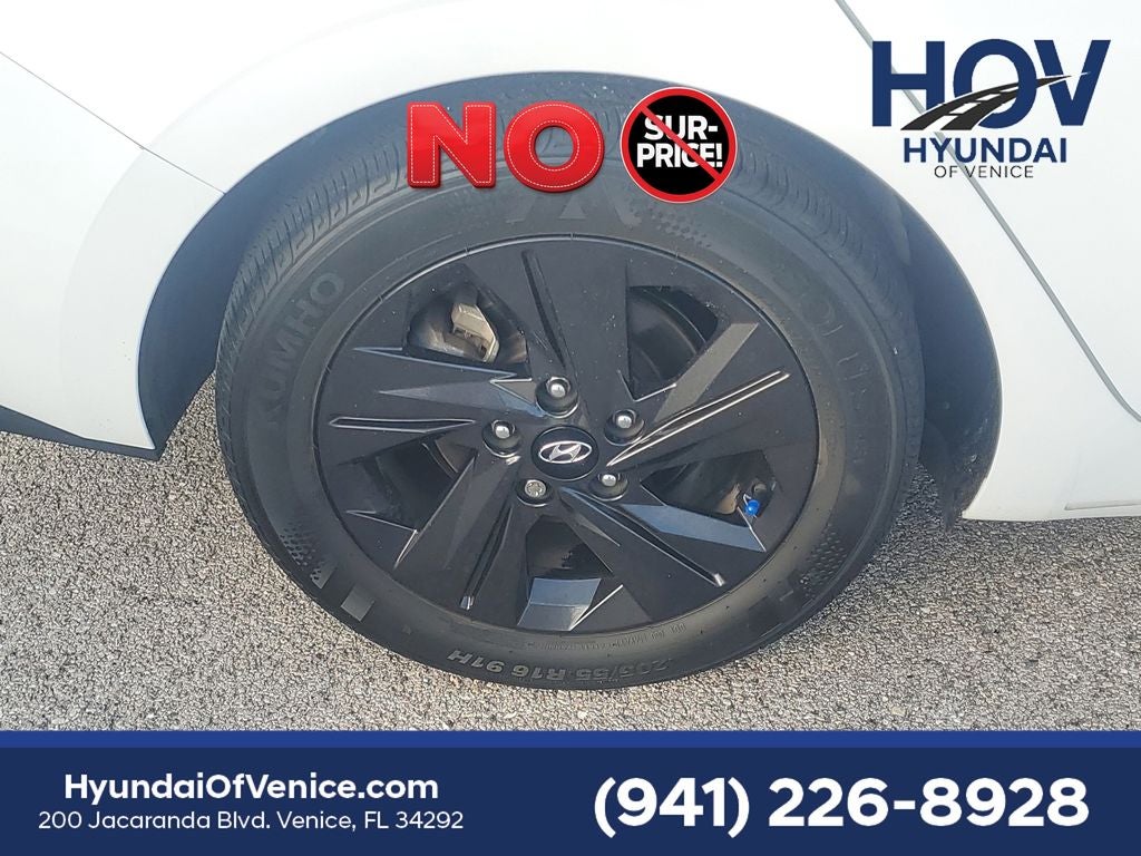 2022 Hyundai ELANTRA SEL