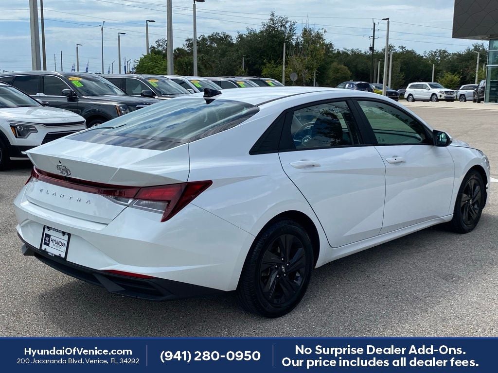 2021 Hyundai ELANTRA SEL