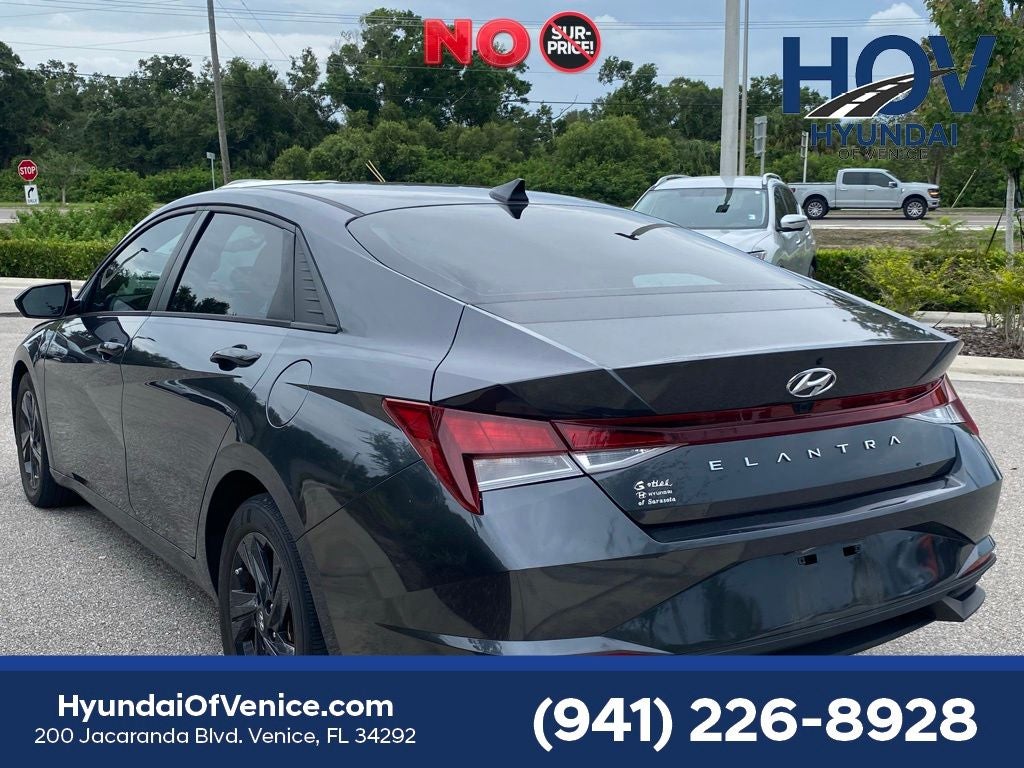 2021 Hyundai ELANTRA SEL