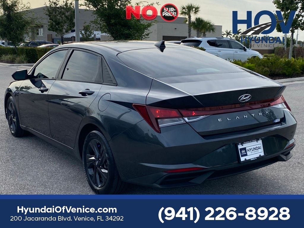 2021 Hyundai ELANTRA SEL