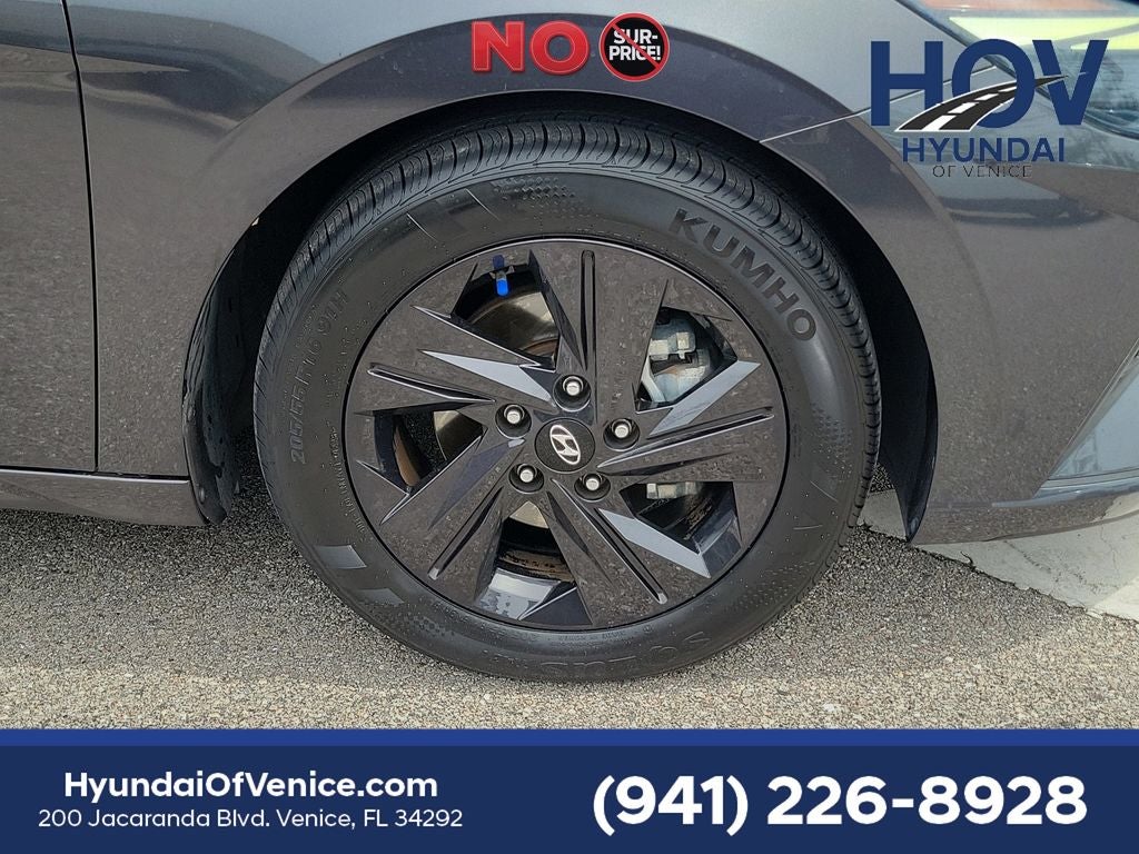 2021 Hyundai ELANTRA SEL