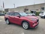 2023 Toyota Highlander Platinum