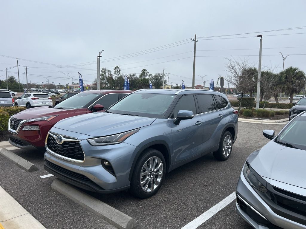 2021 Toyota Highlander Hybrid Limited