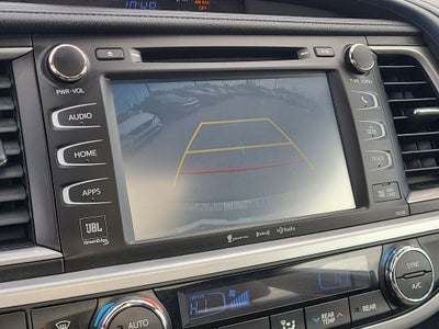 2018 Toyota Highlander Base