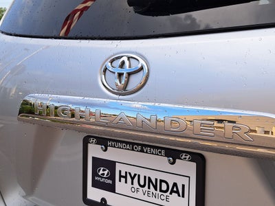 2012 Toyota Highlander Base