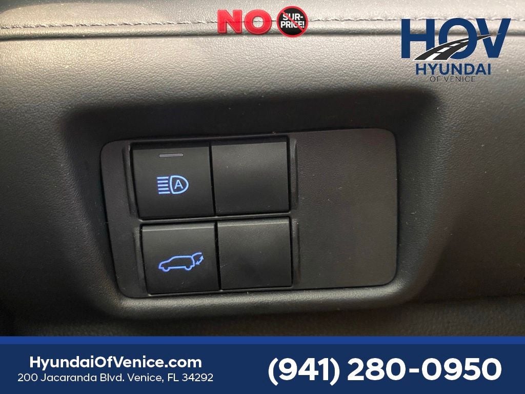 2020 Toyota Highlander Hybrid LE