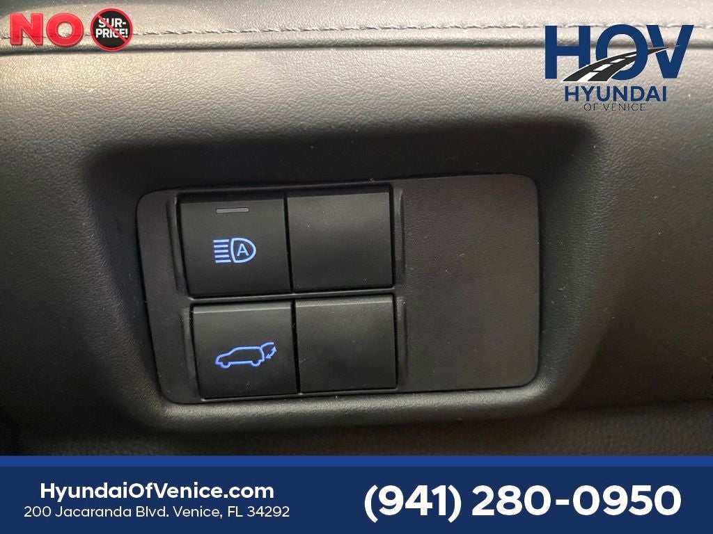 2020 Toyota Highlander Hybrid LE