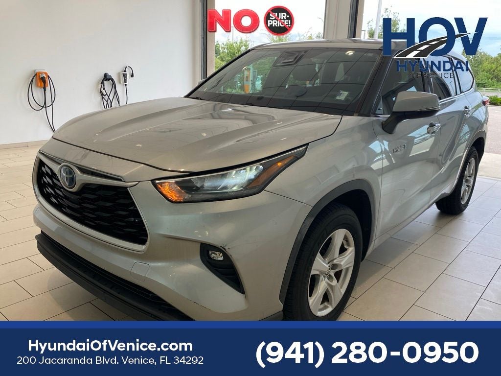 2020 Toyota Highlander Hybrid LE
