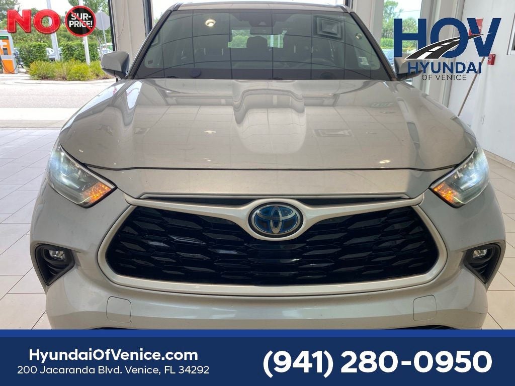2020 Toyota Highlander Hybrid LE