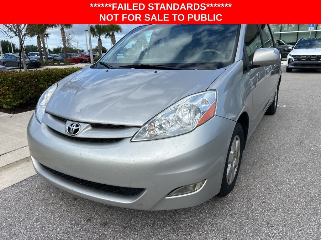 2007 Toyota Sienna Base