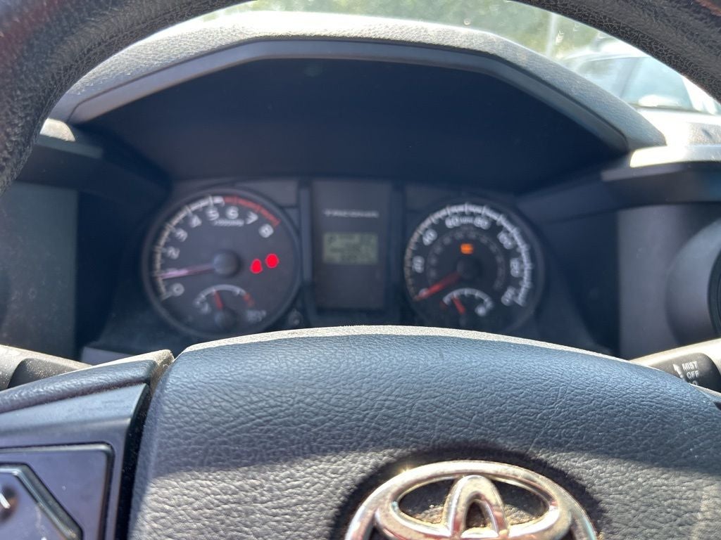 2016 Toyota Tacoma SR