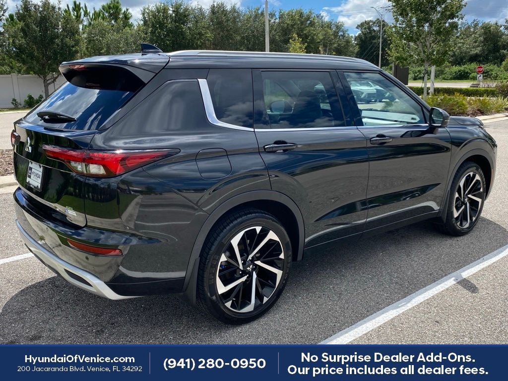 2023 Mitsubishi Outlander SEL