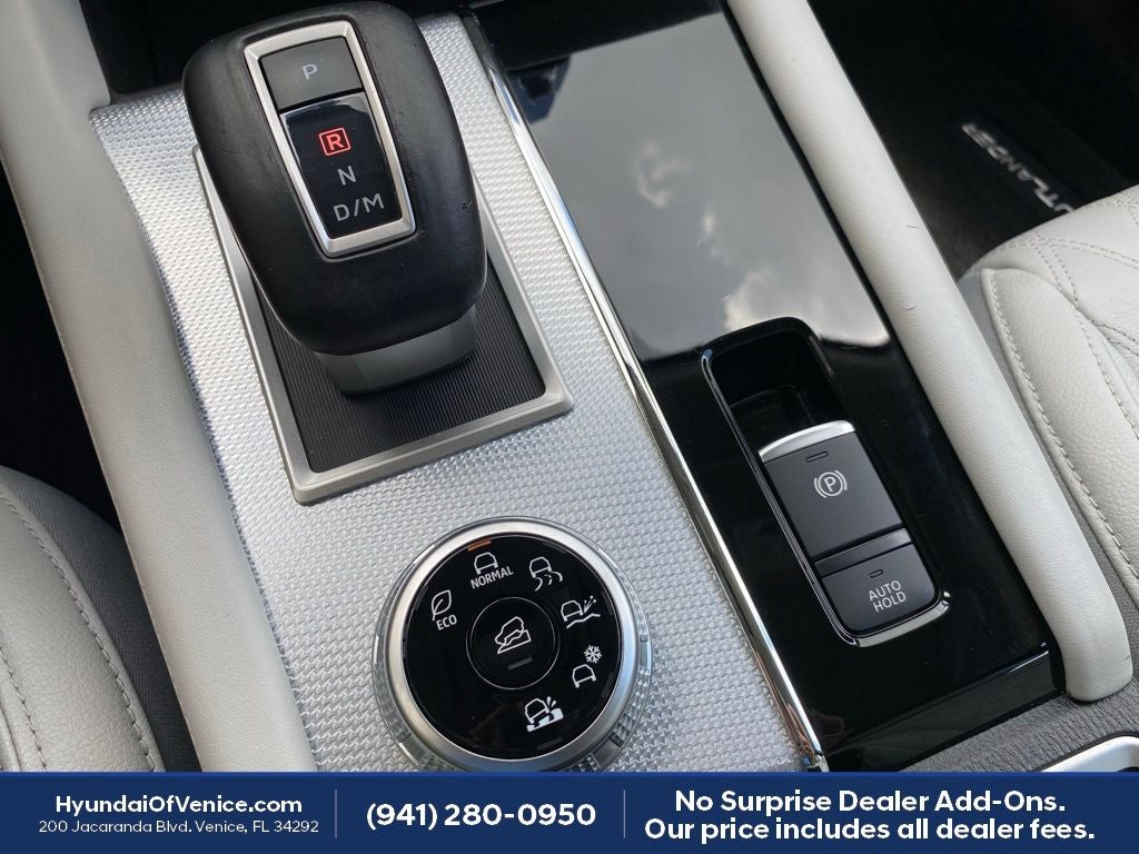 2023 Mitsubishi Outlander SEL