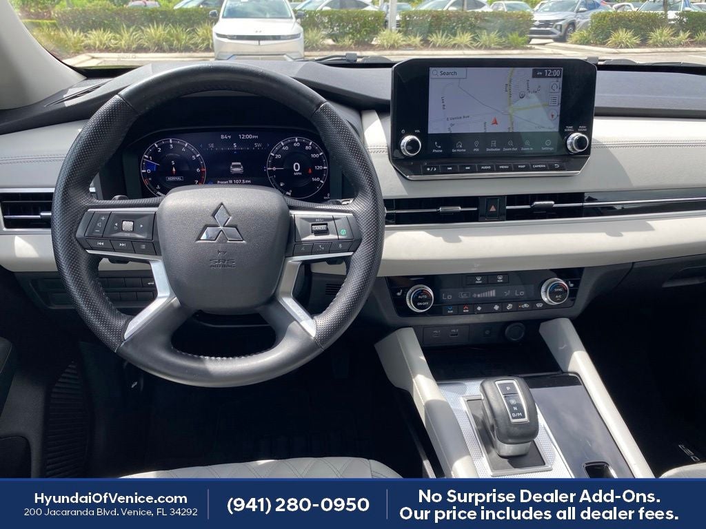 2023 Mitsubishi Outlander SEL