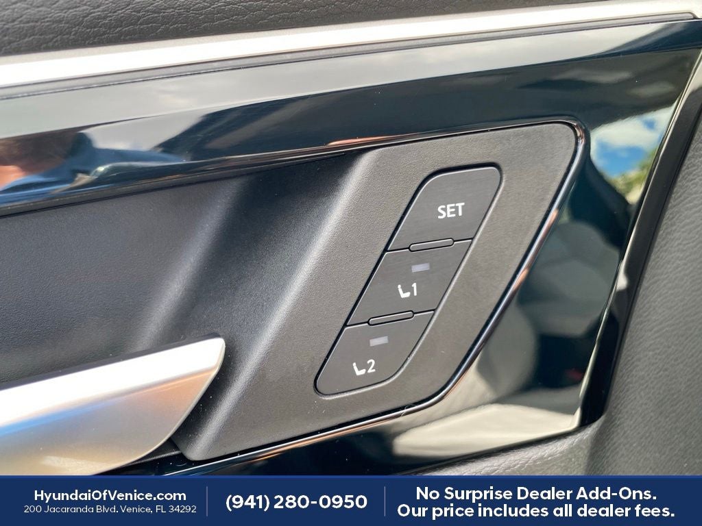 2023 Mitsubishi Outlander SEL