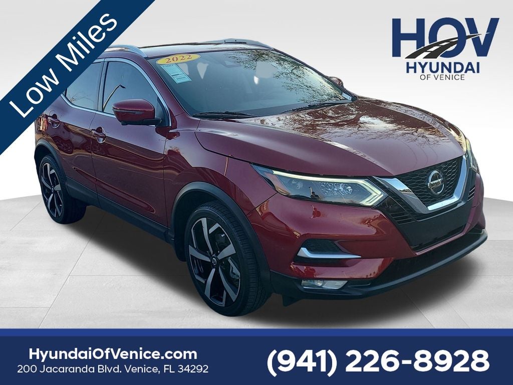 2022 Nissan Rogue Sport SL