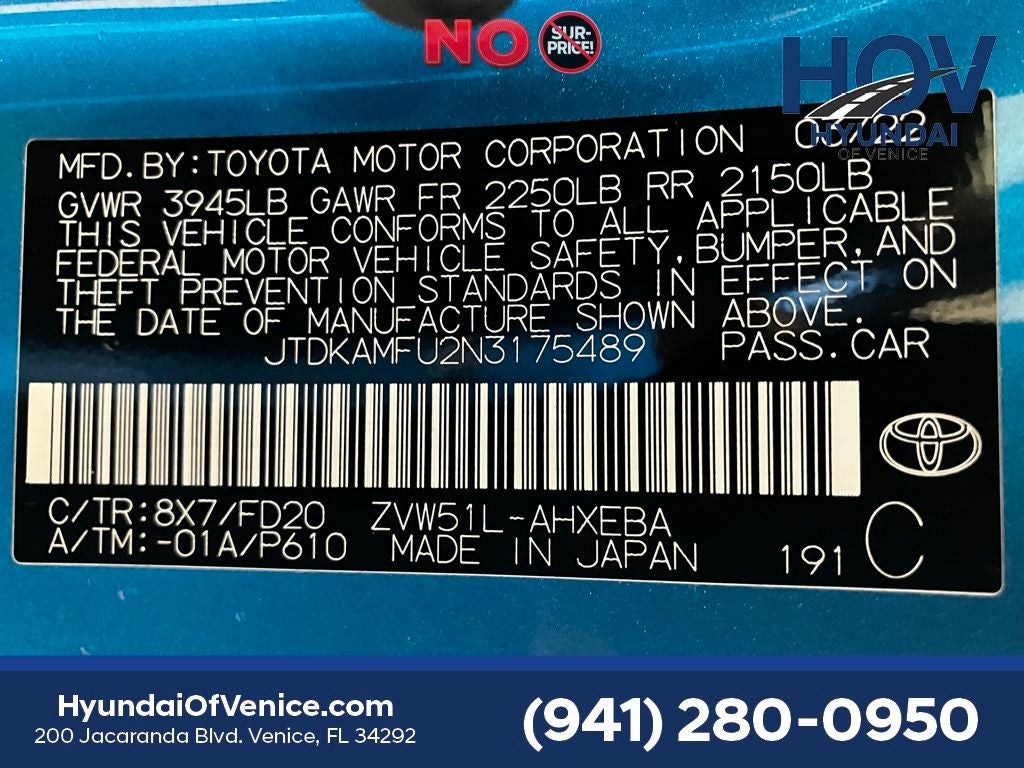 2022 Toyota Prius LE