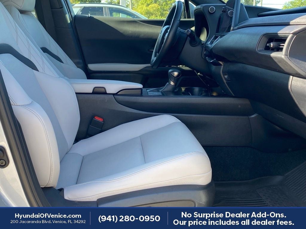 2023 Lexus UX 250h Premium