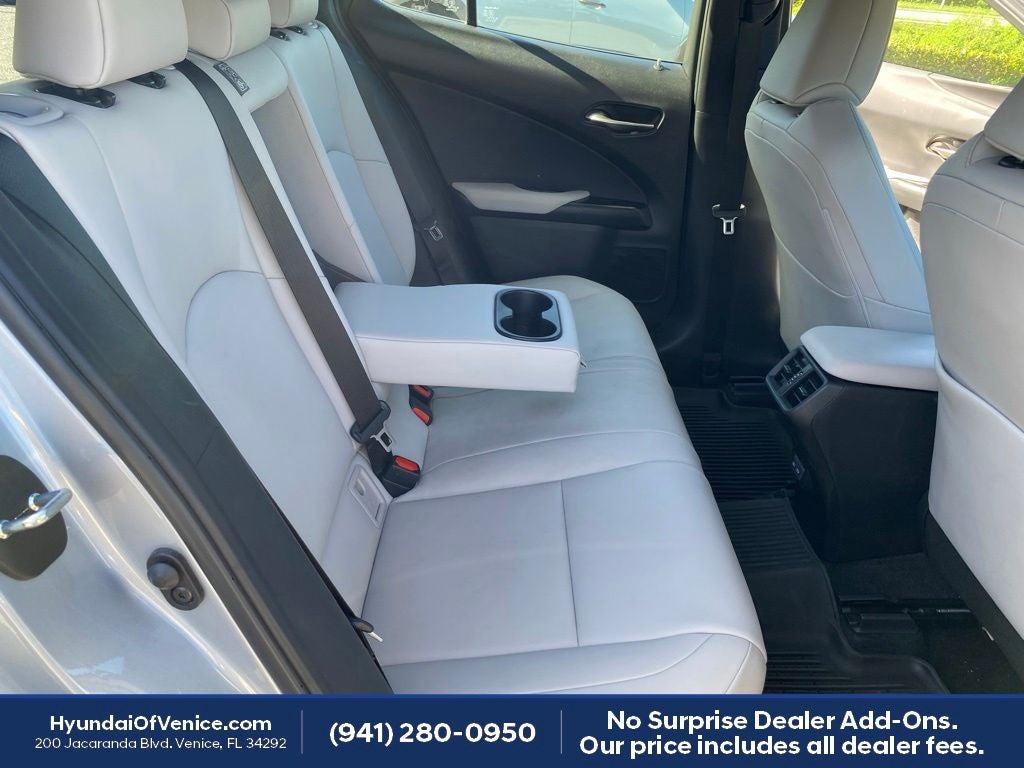 2023 Lexus UX 250h Premium