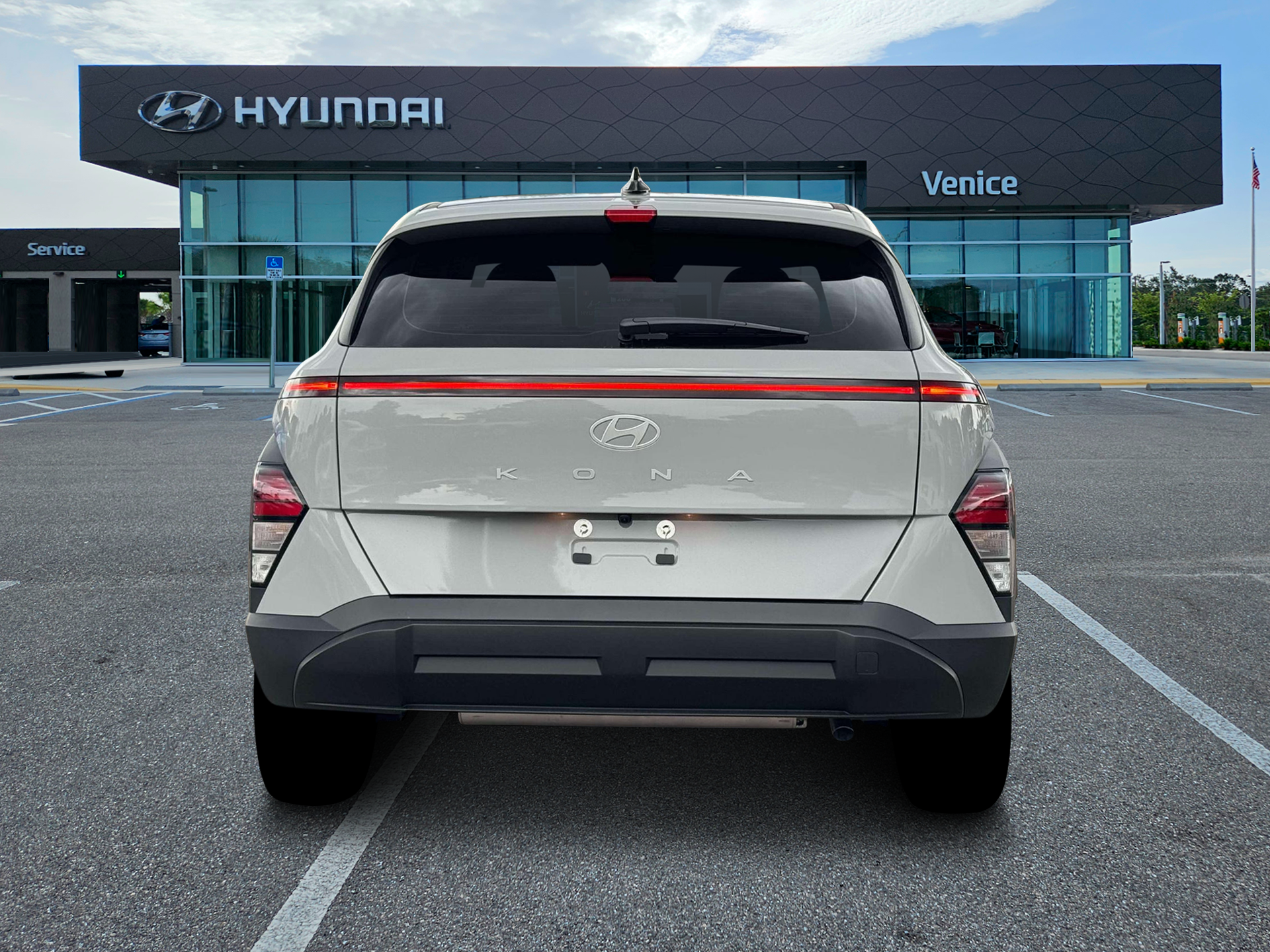 2026 Hyundai KONA SE FWD