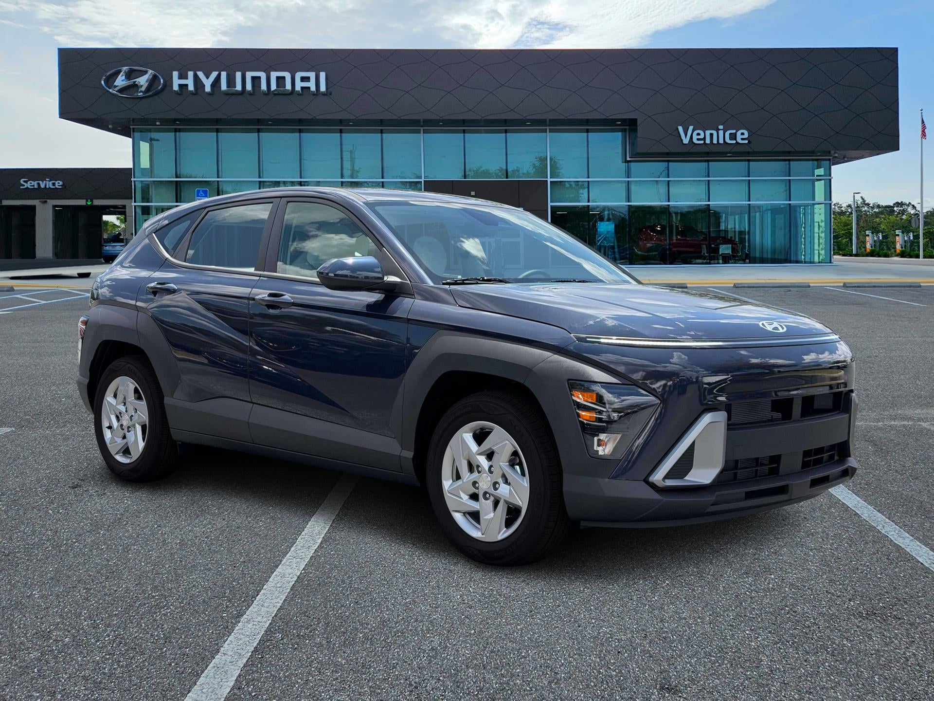 2027 Hyundai KONA SE FWD