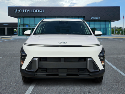 2027 Hyundai KONA SE FWD