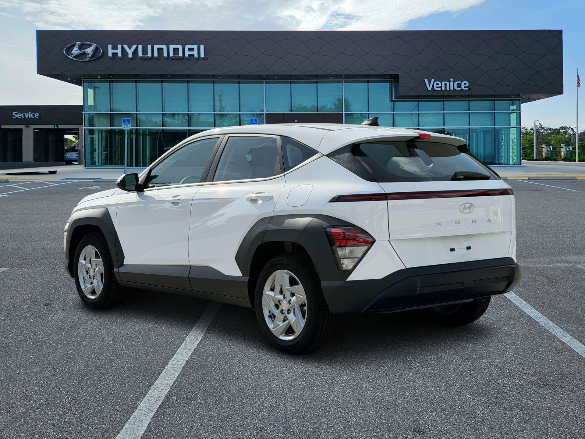 2027 Hyundai KONA SE FWD