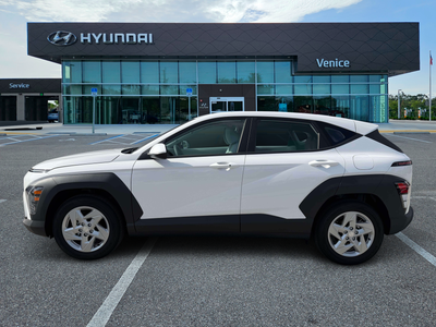 2027 Hyundai KONA SE FWD