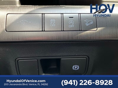 2024 Hyundai KONA SE