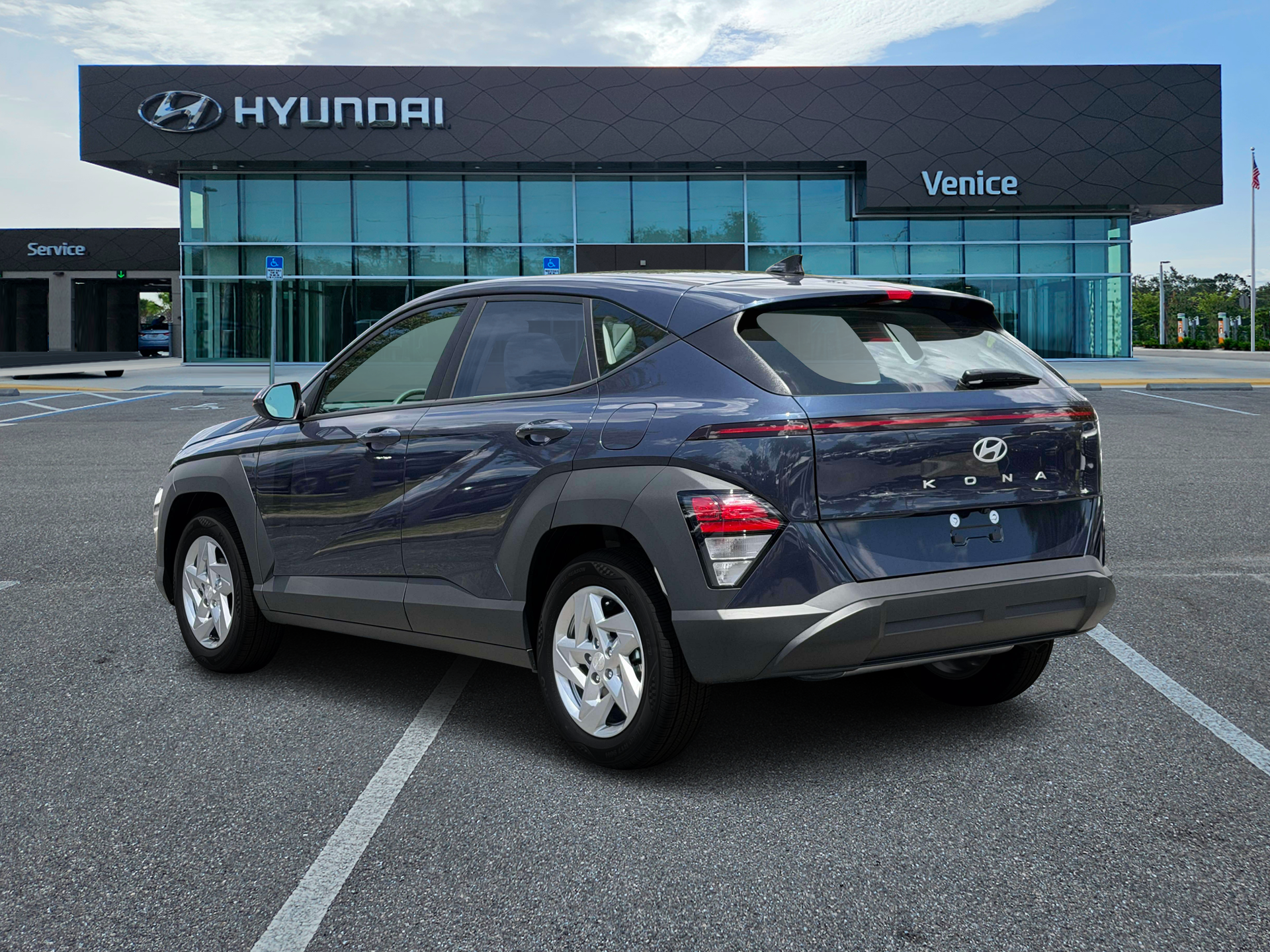 2027 Hyundai KONA SE FWD