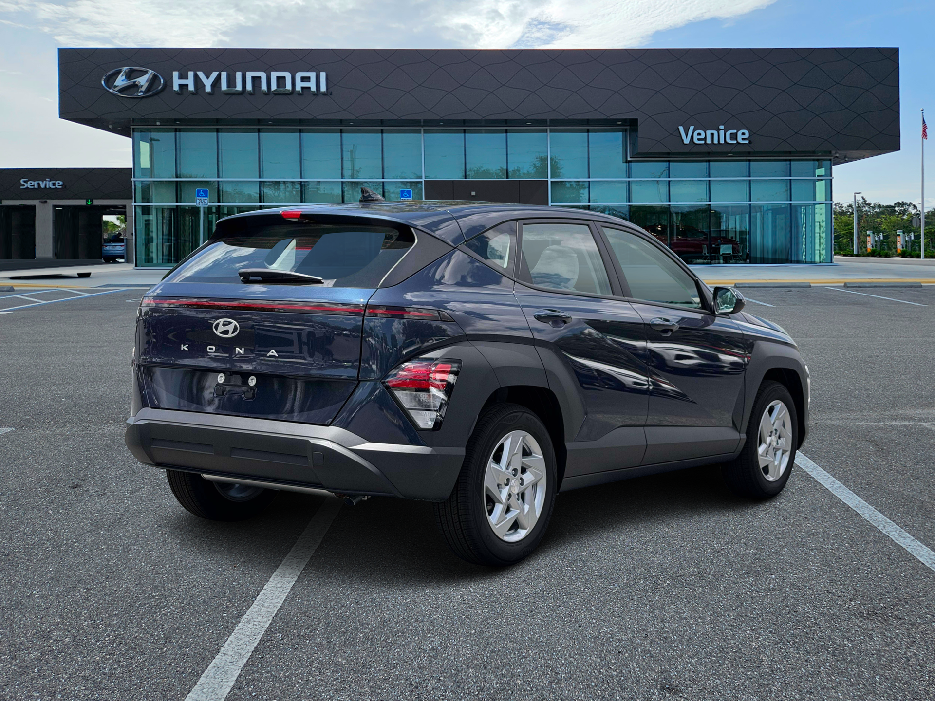 2027 Hyundai KONA SE FWD