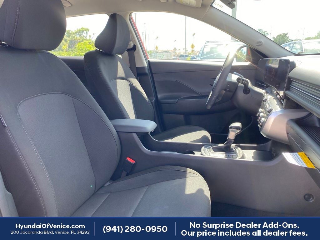 2026 Hyundai KONA SE