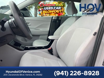 2024 Hyundai KONA ELECTRIC SE