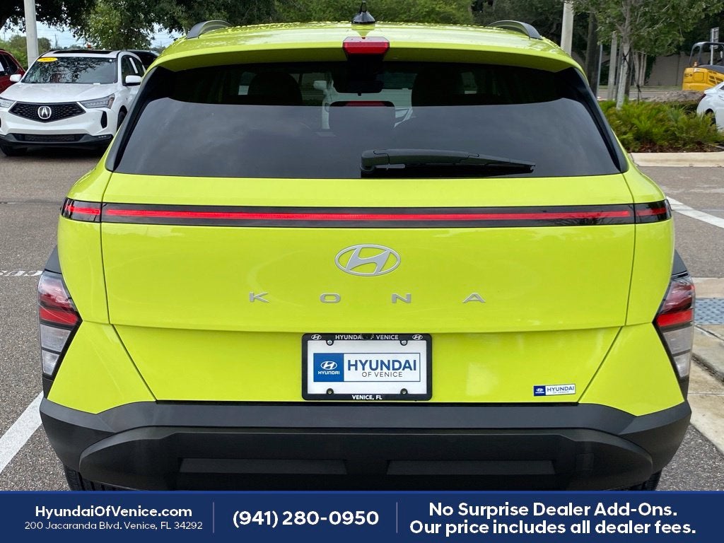 2024 Hyundai KONA SEL