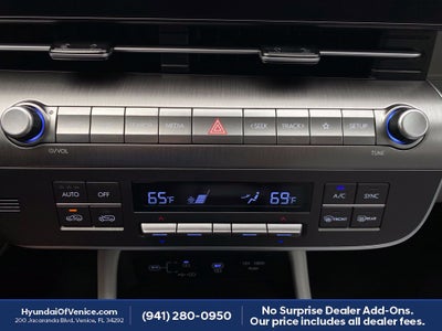 2025 Hyundai KONA SEL