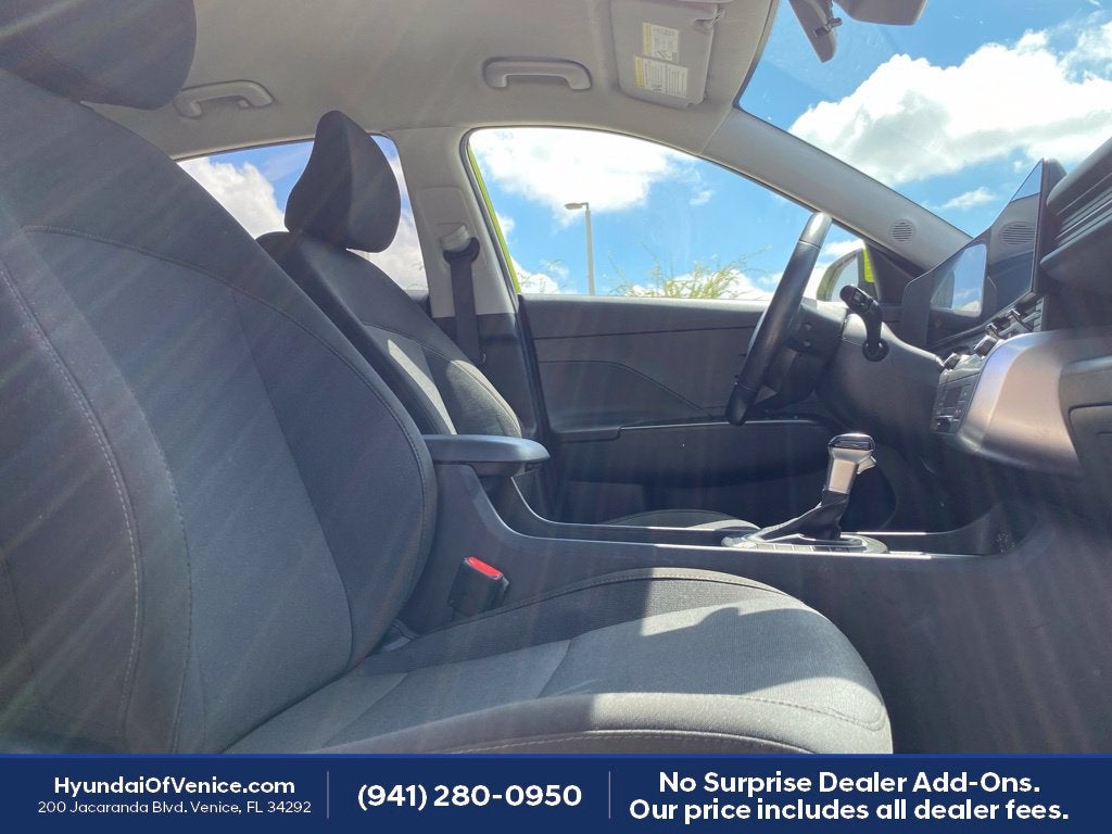 2025 Hyundai KONA SEL