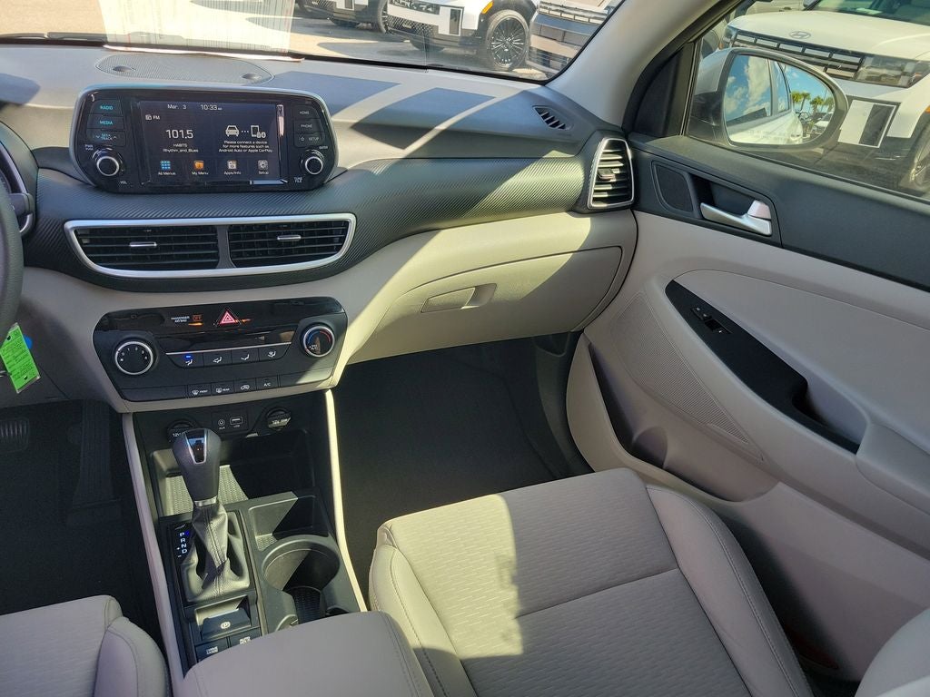 2020 Hyundai TUCSON SE