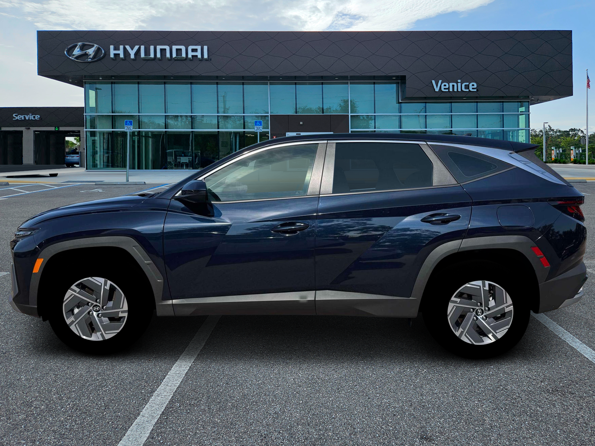 2026 Hyundai TUCSON HYBRID Blue