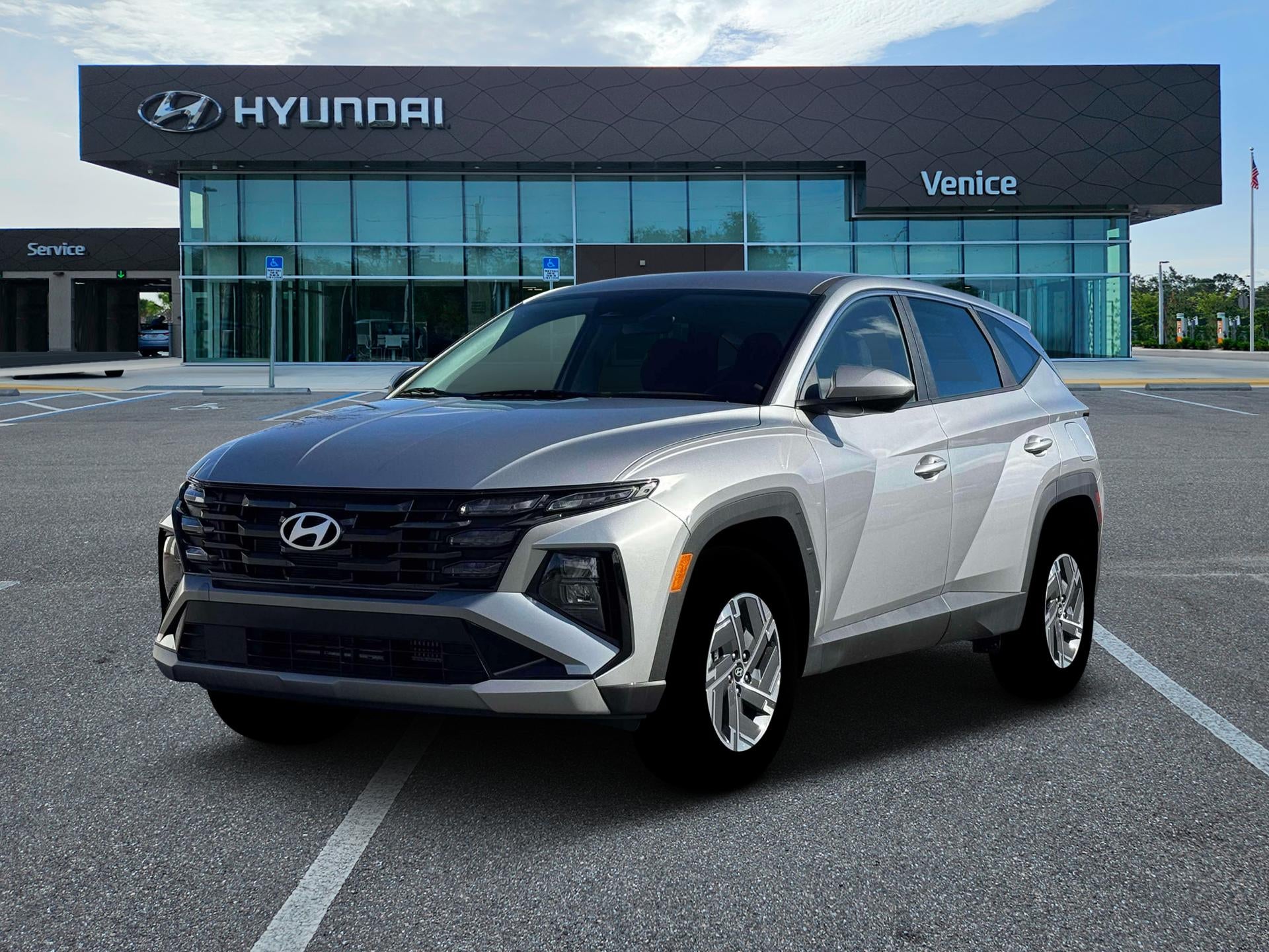 2026 Hyundai TUCSON HYBRID Blue SE