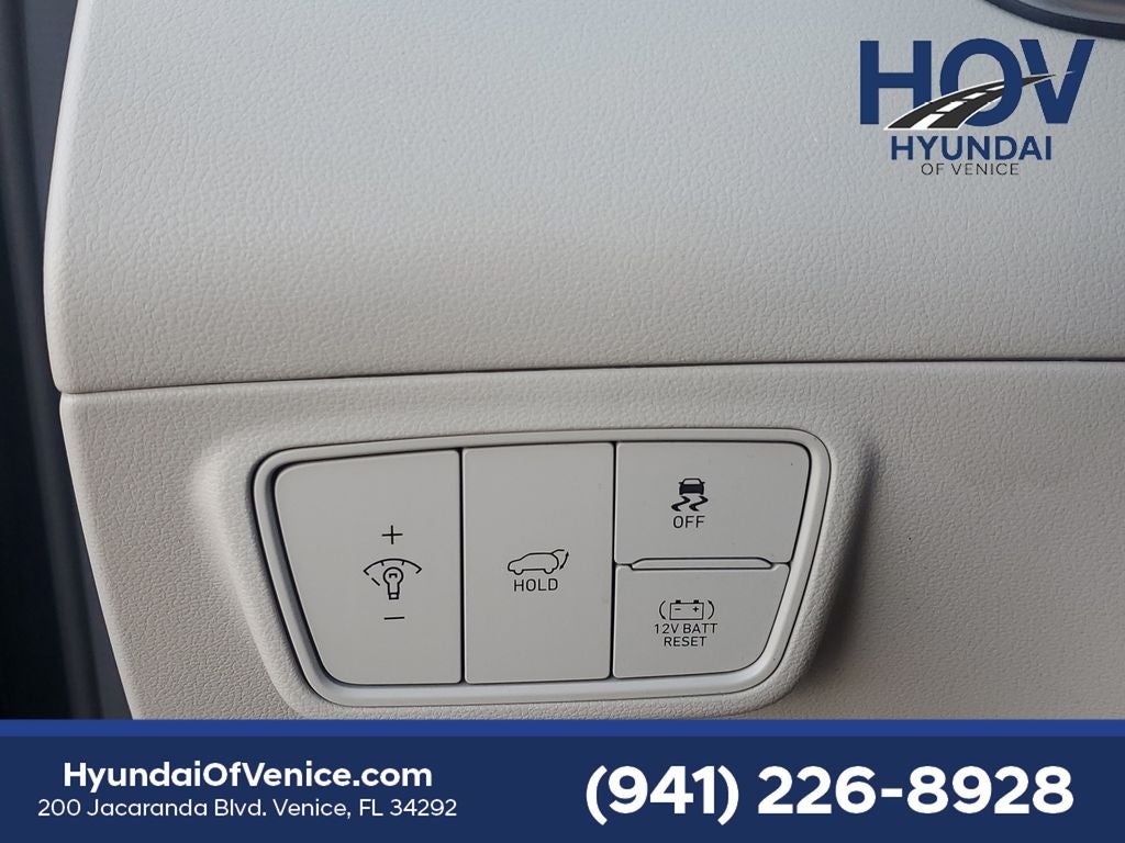 2024 Hyundai TUCSON HYBRID Blue